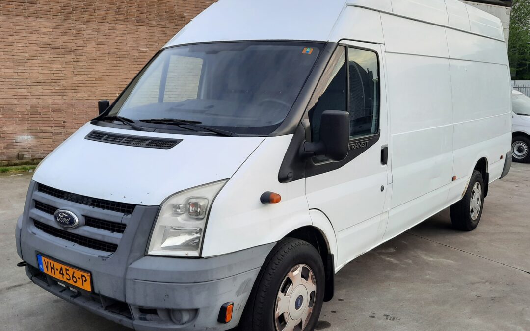 Ford Transit 350L bakmaat 4m lang L3H3