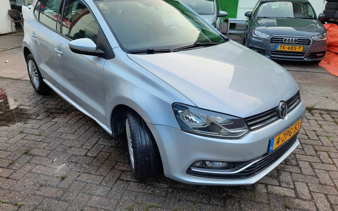 Volkswagen Polo 1.2 TSI 66KW 2015 Grijs