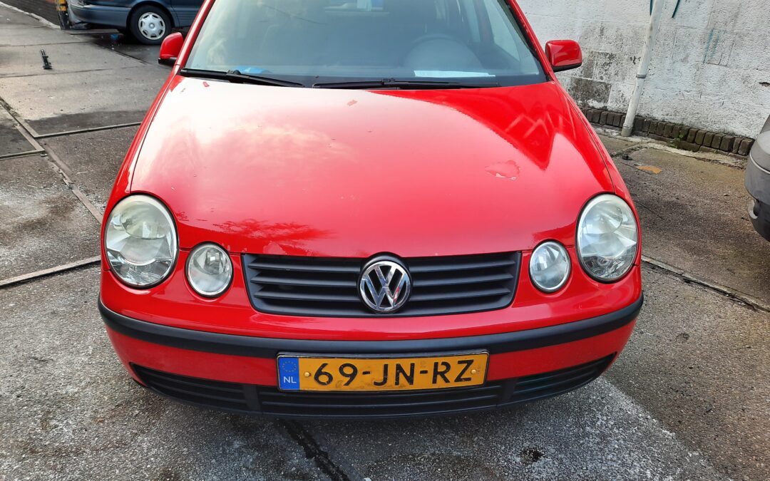 Volkswagen Polo 1.2 47KW 2002 Rood new apk